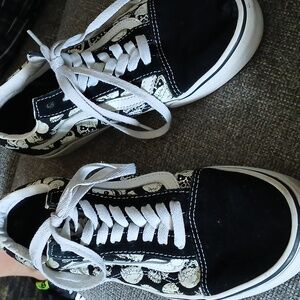 Vans Old Skool (Tm Glow Skulls) Size 7.5 mens